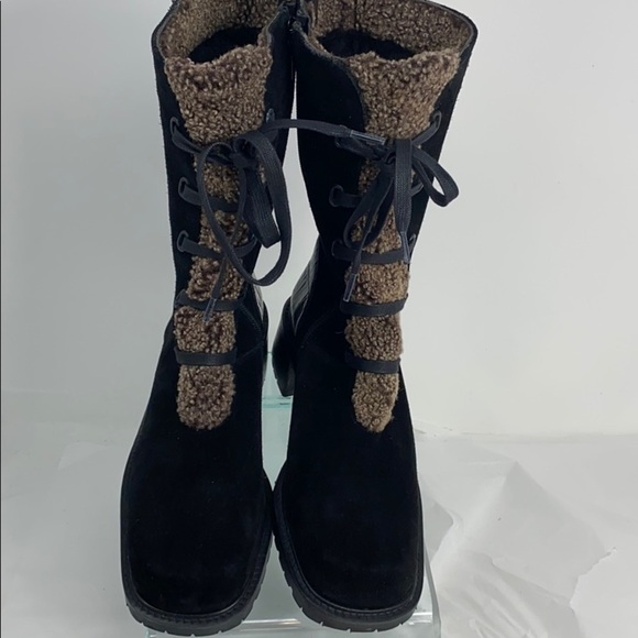 Stuart Weizman Sz 6B Black Suede Shearling Boots - Picture 7 of 14
